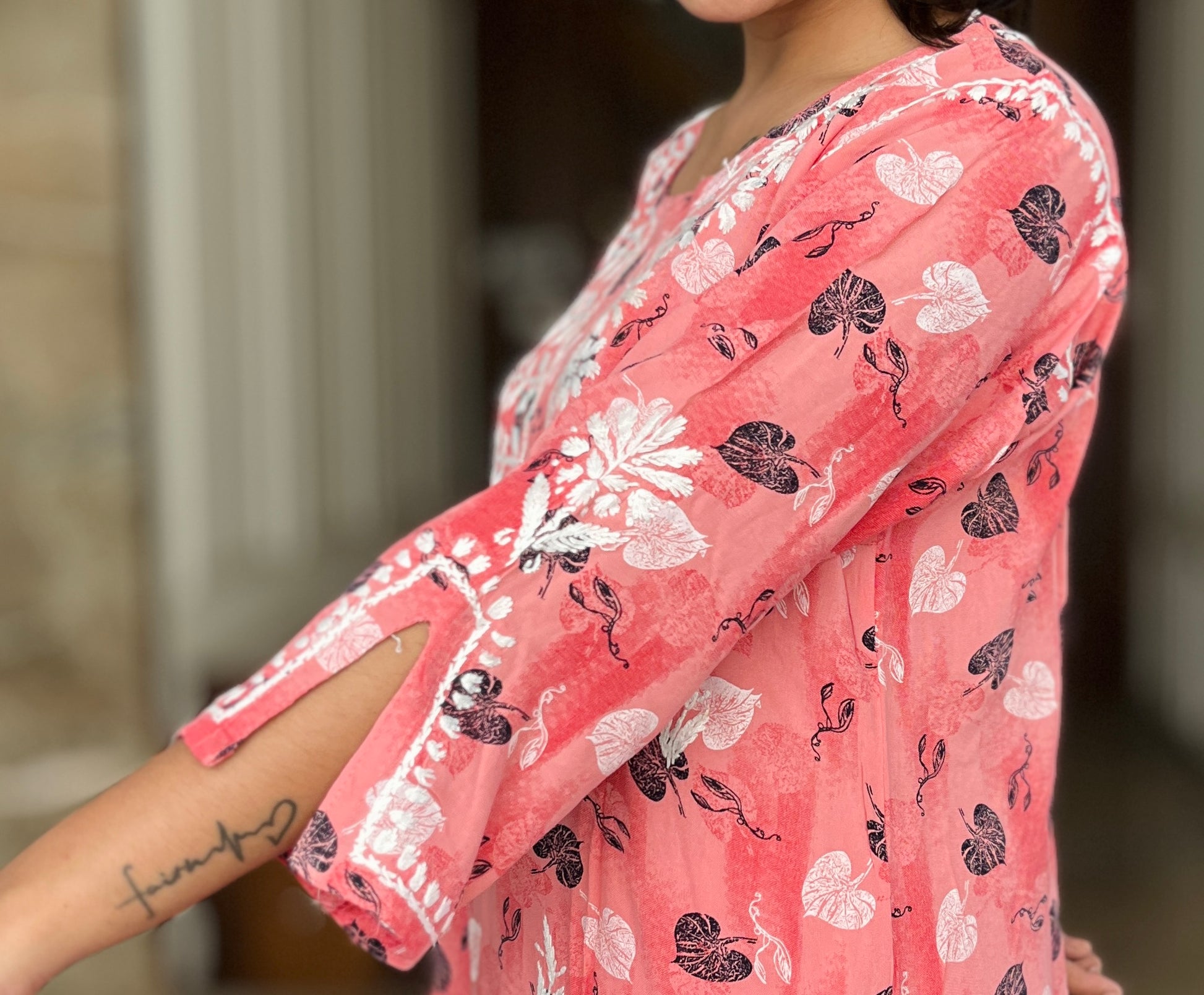 Lakhnawi Chikankari Suit 10.1