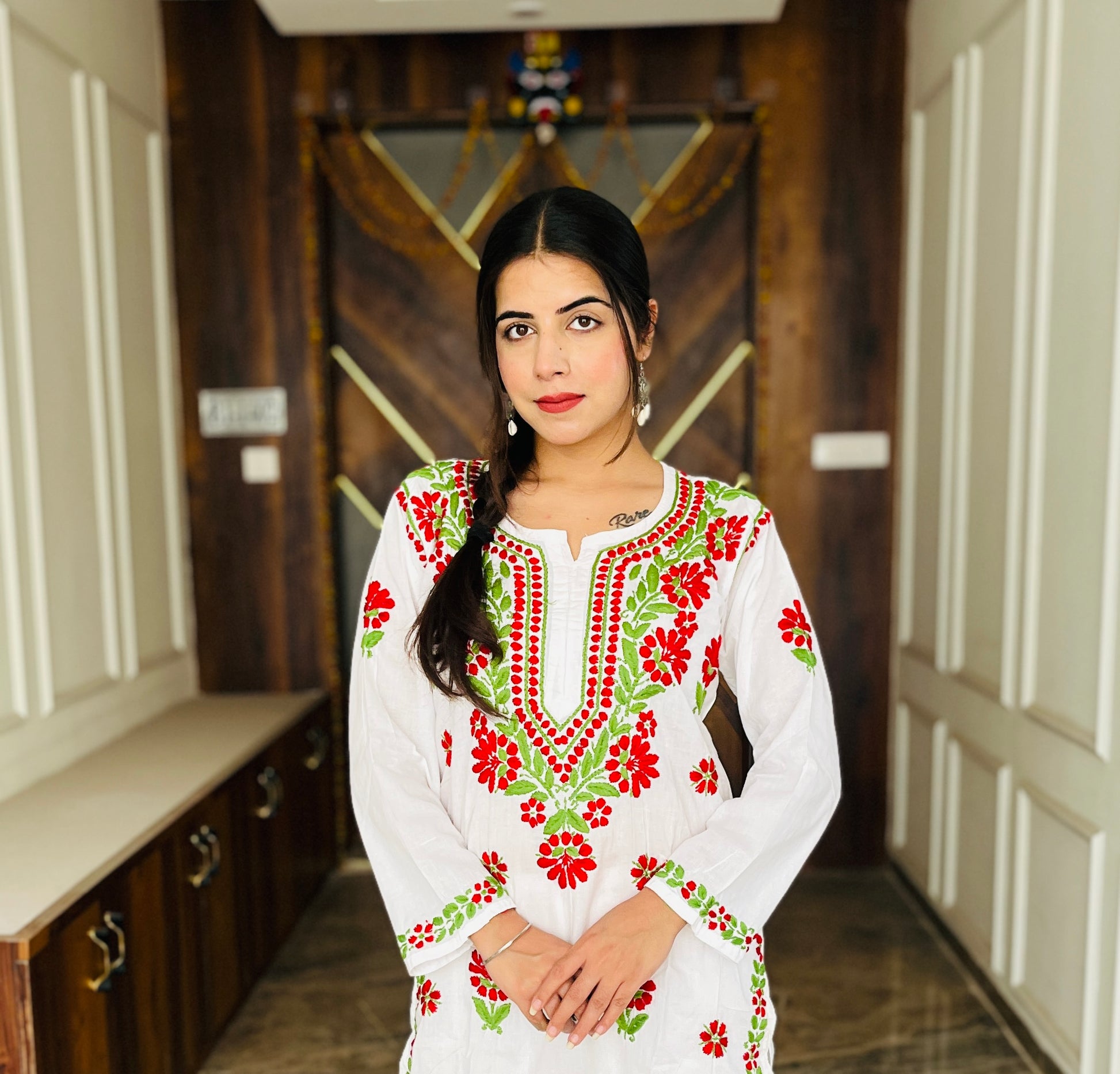 Lakhnawi Chikankari Suit 8.1