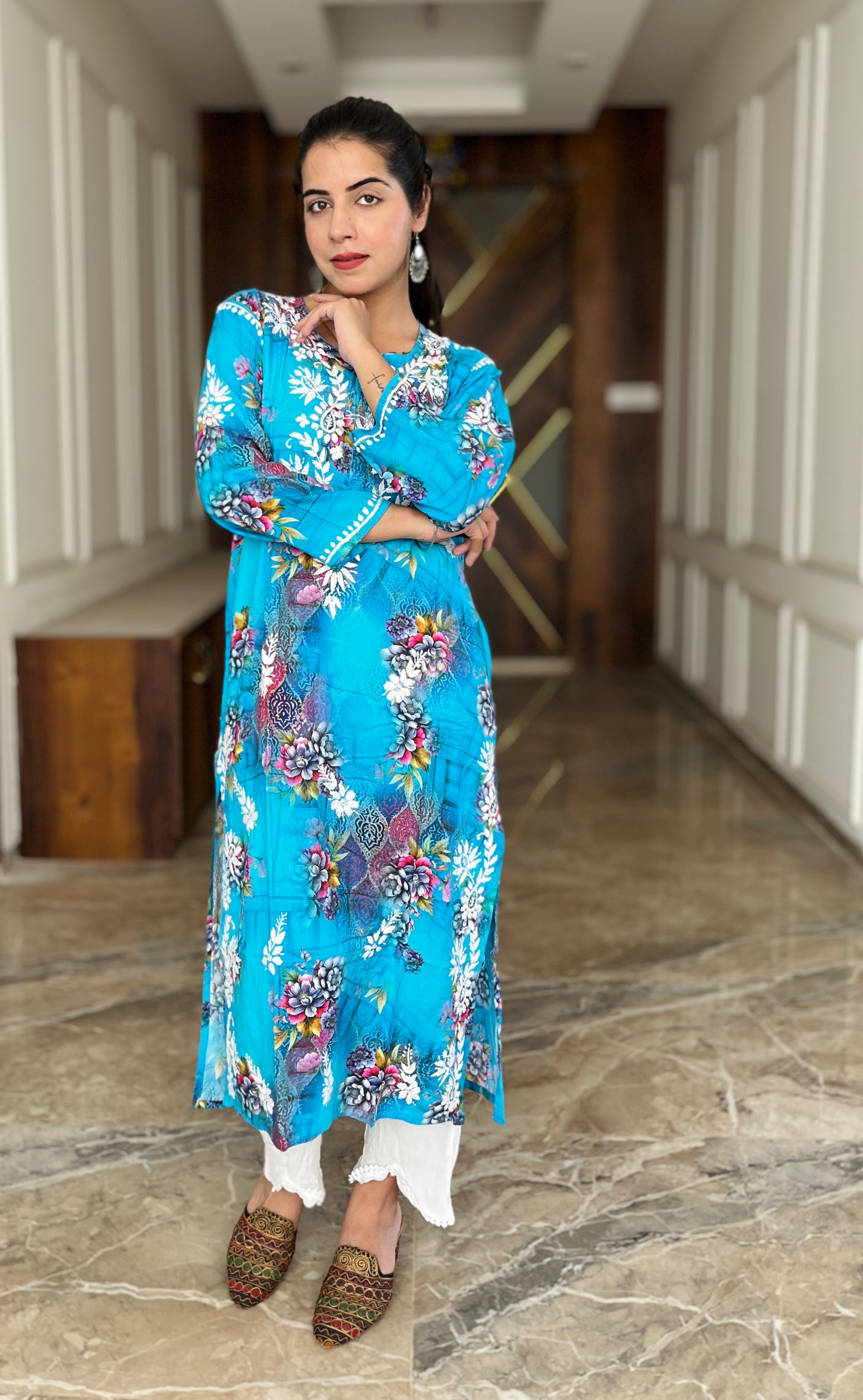 Lakhnawi Chikankari Suit 9.1