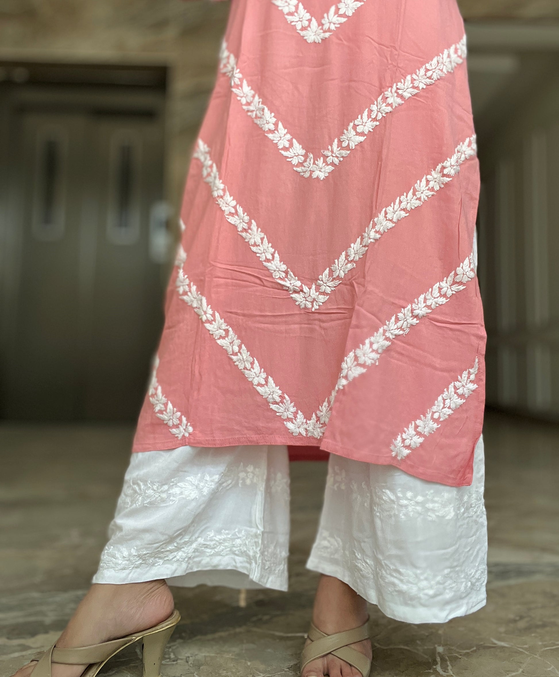 Lakhnawi Chikankari Suit 6.1