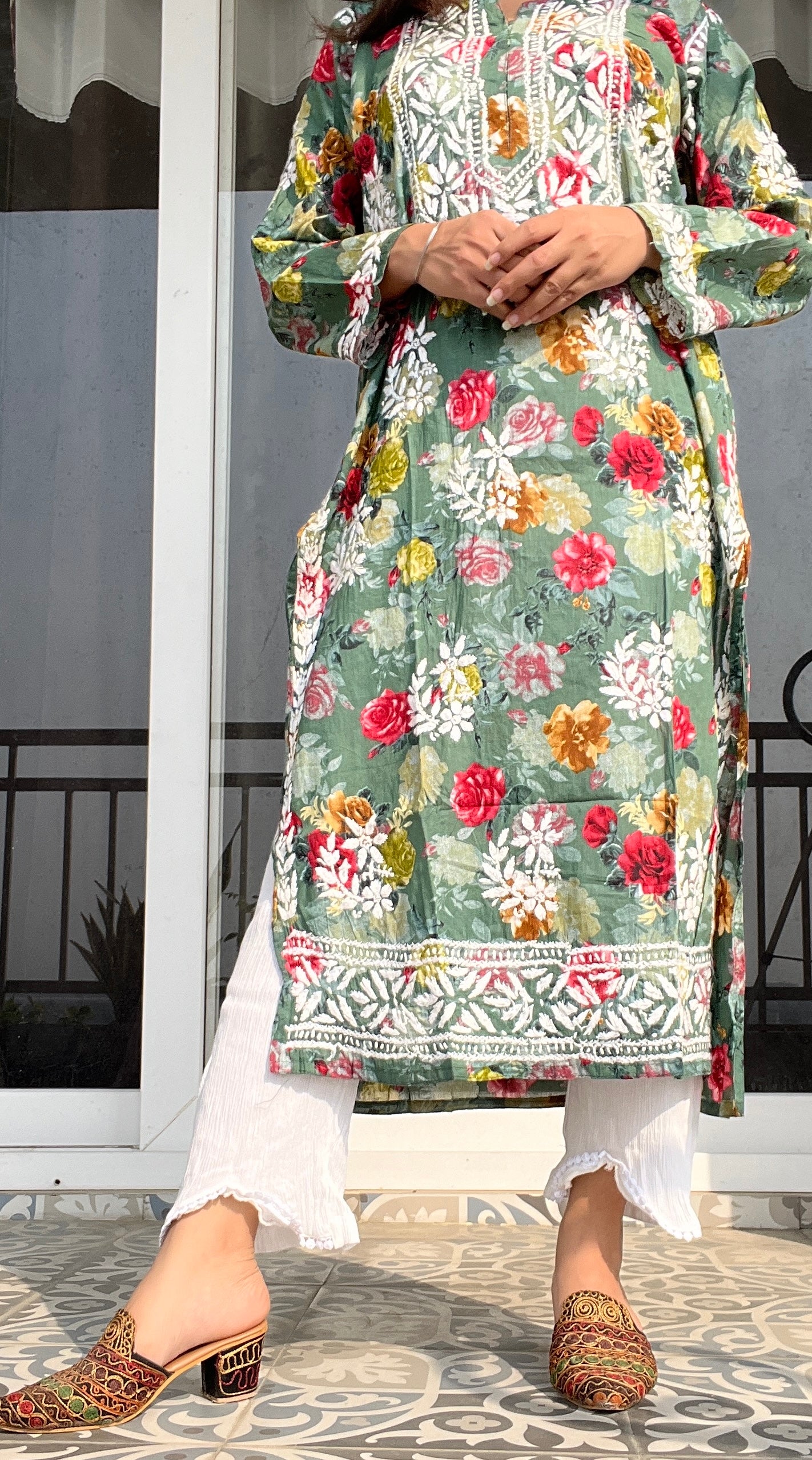 Lakhnawi Chikankari Suit 11.1