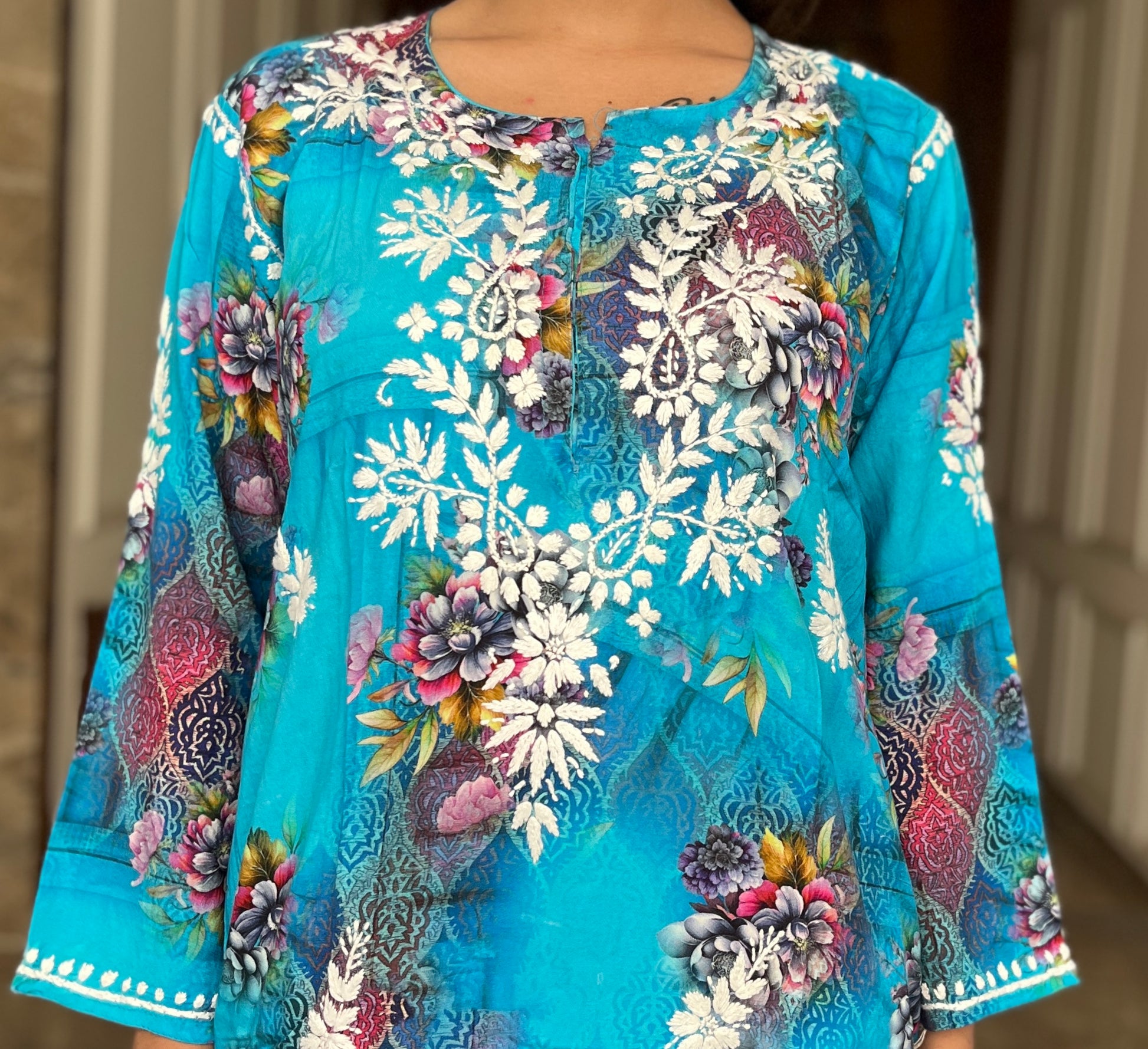Lakhnawi Chikankari Suit 9.1