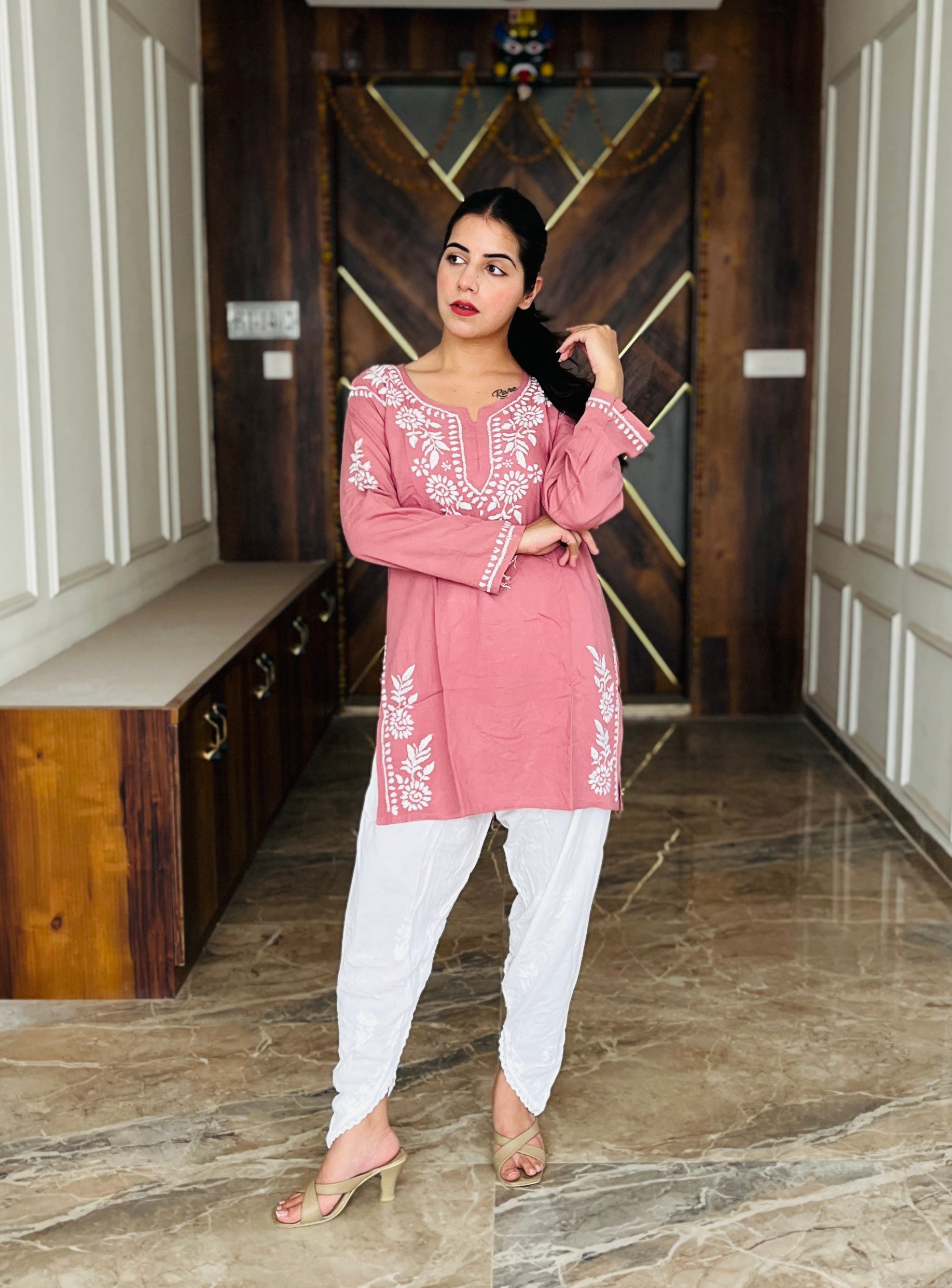 Lakhnawi Chikankari Suit 7.1