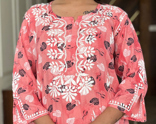 Lakhnawi Chikankari Suit 10.1