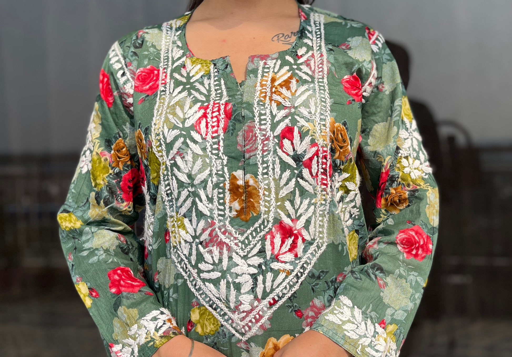 Lakhnawi Chikankari Suit 11.1